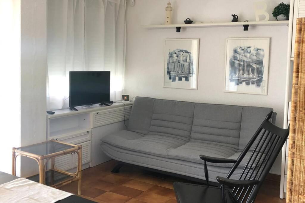 Apartment In Front Of Arrabassada Beach Tarragona Bagian luar foto