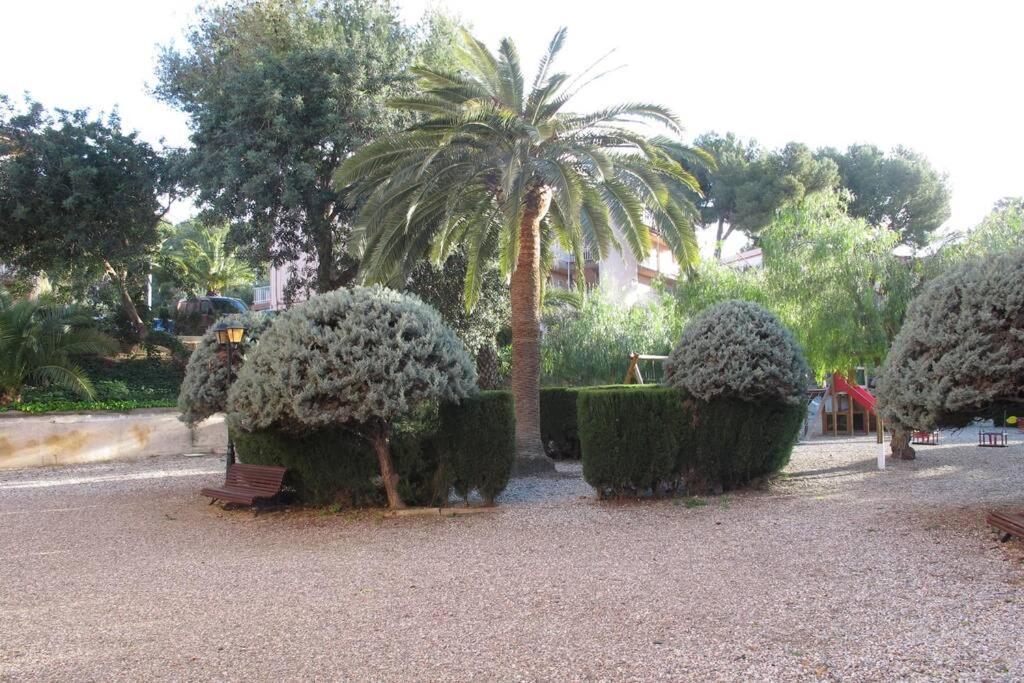 Apartment In Front Of Arrabassada Beach Tarragona Bagian luar foto