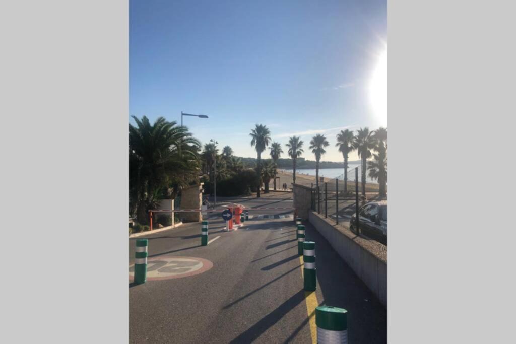 Apartment In Front Of Arrabassada Beach Tarragona Bagian luar foto
