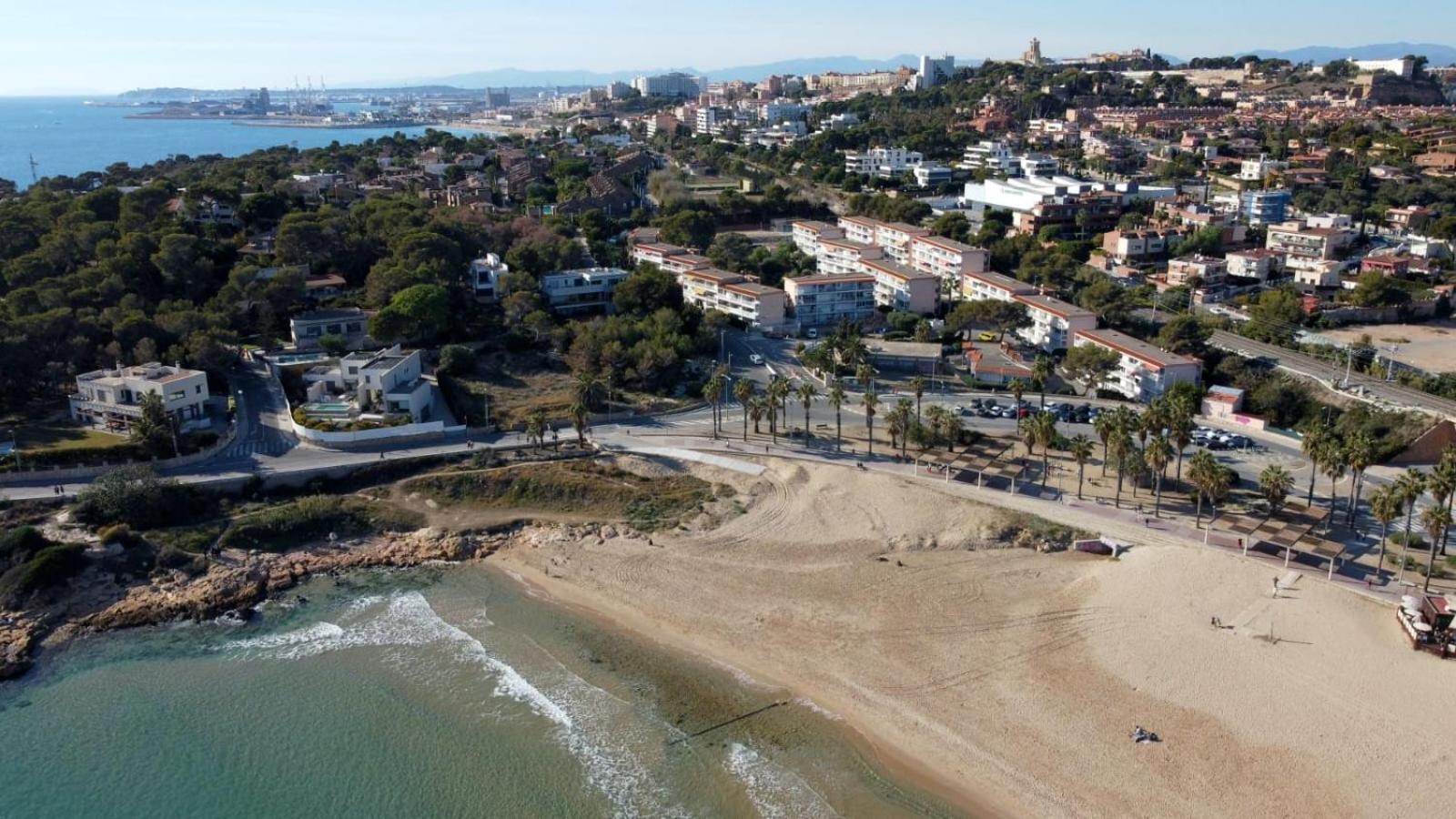 Apartment In Front Of Arrabassada Beach Tarragona Bagian luar foto